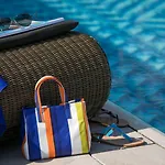 Marina - Preferred & 5* Capri