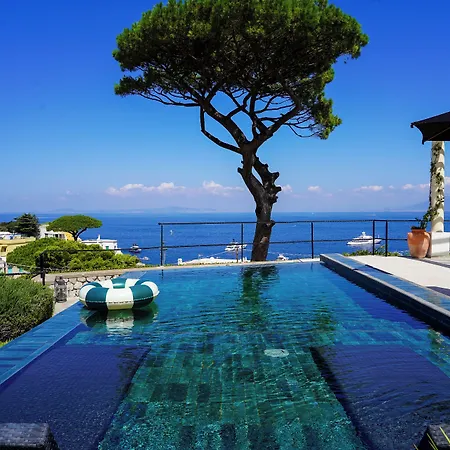 Marina - Preferred & Hotel 5*