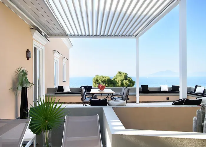 Marina - Preferred & 5* Capri