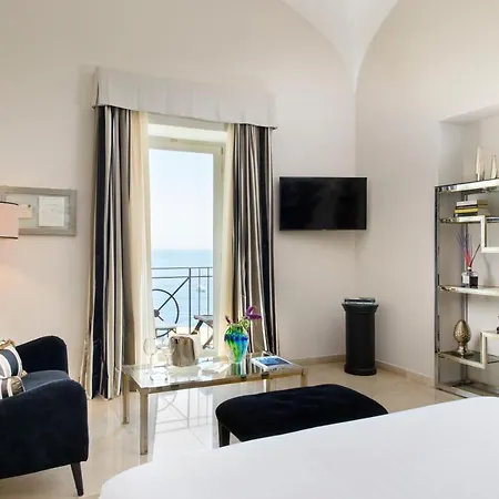 Marina מלון קאפרי