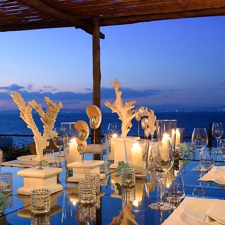 Marina מלון קאפרי